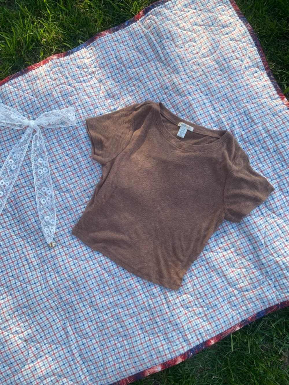 Brown Women's Short Sleeve Knit Top